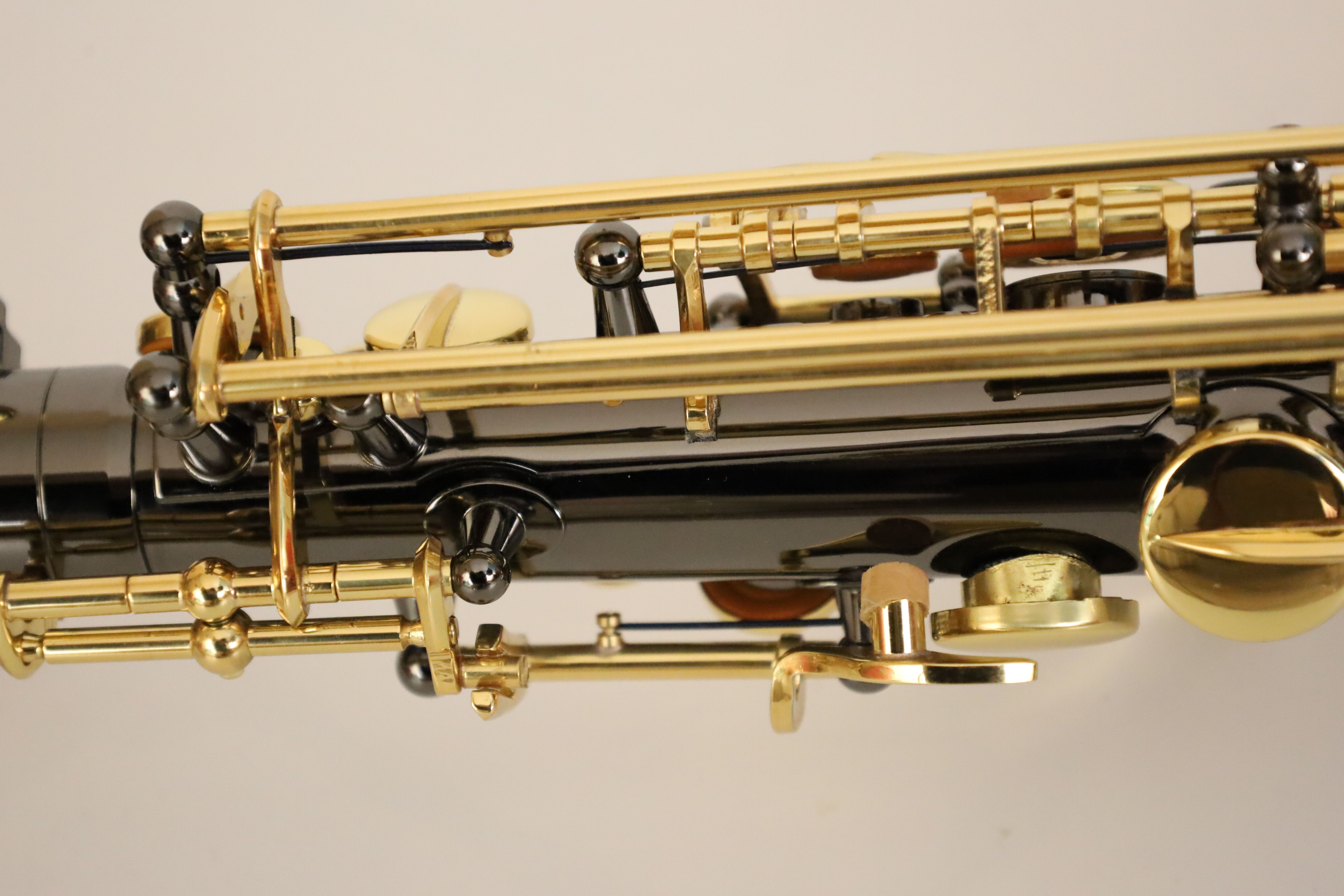 MBG-60 Black Nickel Body Golden Key Alto Saxophone - MANSDONE