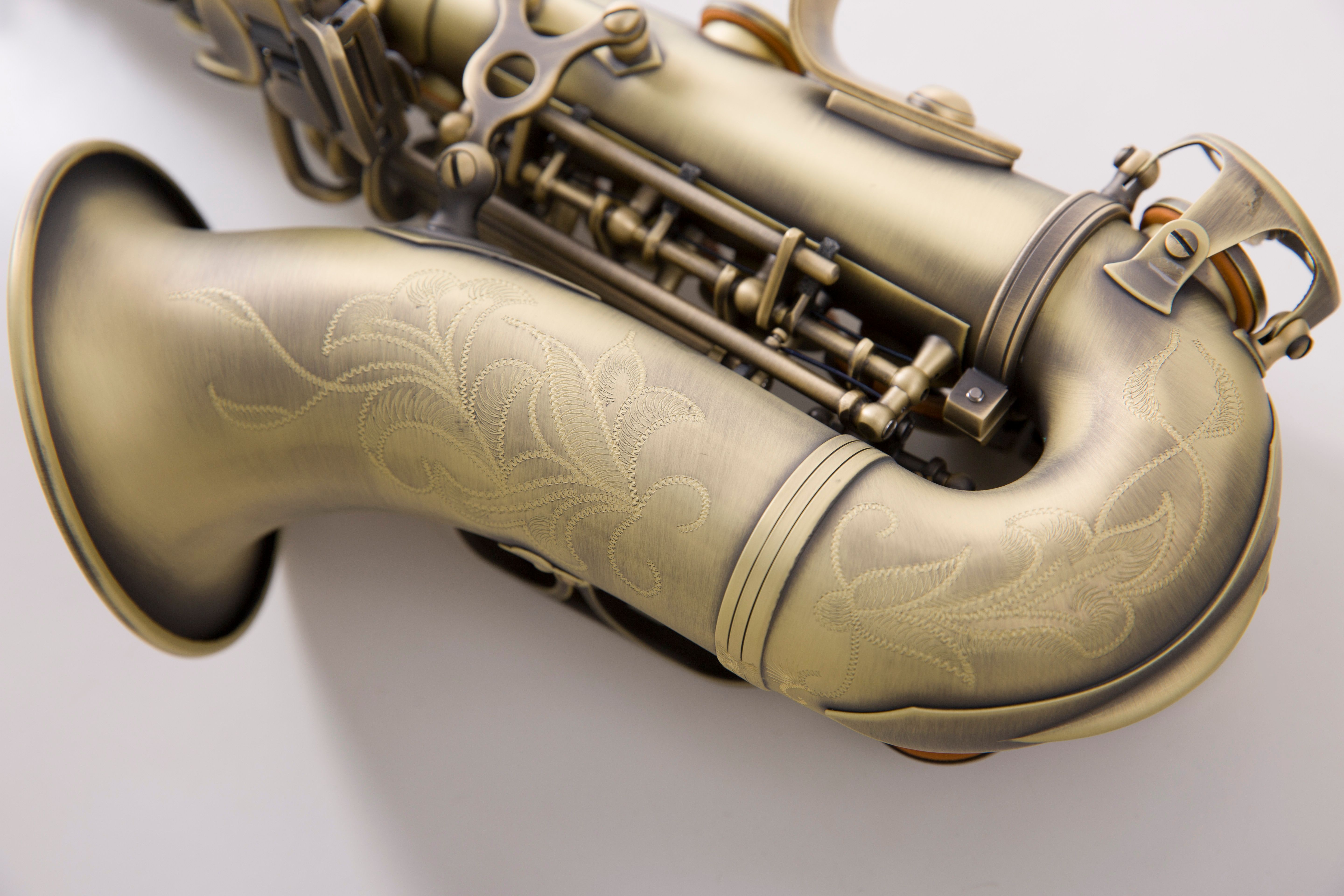 MB-60 Bronze Curved Soprano Saxophone - MANSDONE Saxophone